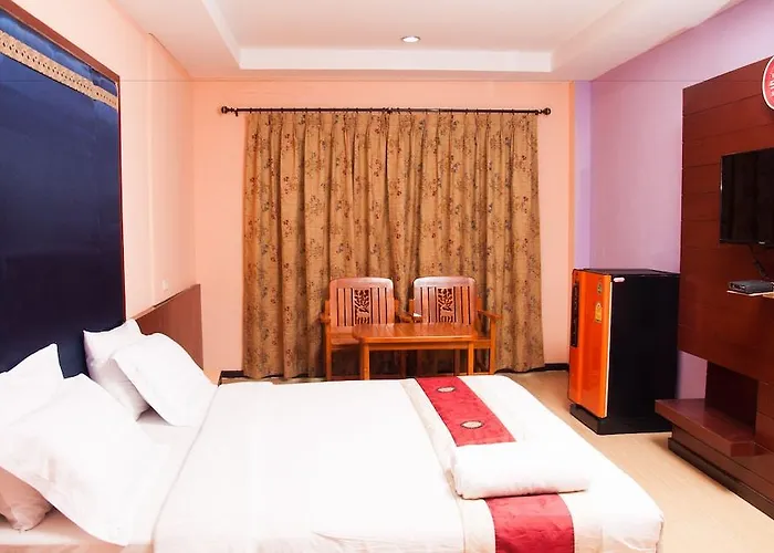 Le Platinum Residency